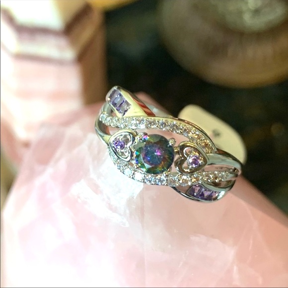 🌹NWT Pretty mystic/white topaz & amethyst SS ring